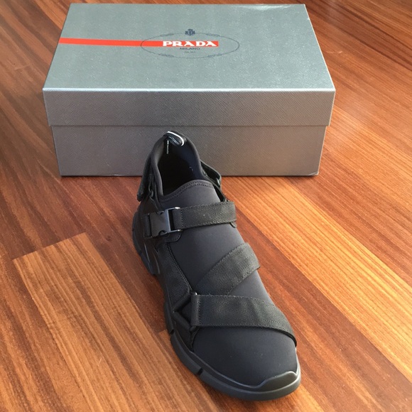 Prada strap trek sneaker - Picture 2 of 8